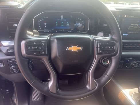 Certified 2025 Chevrolet Silverado 1500 High Country w/ High Country Premium Package AWD/4WD image 17