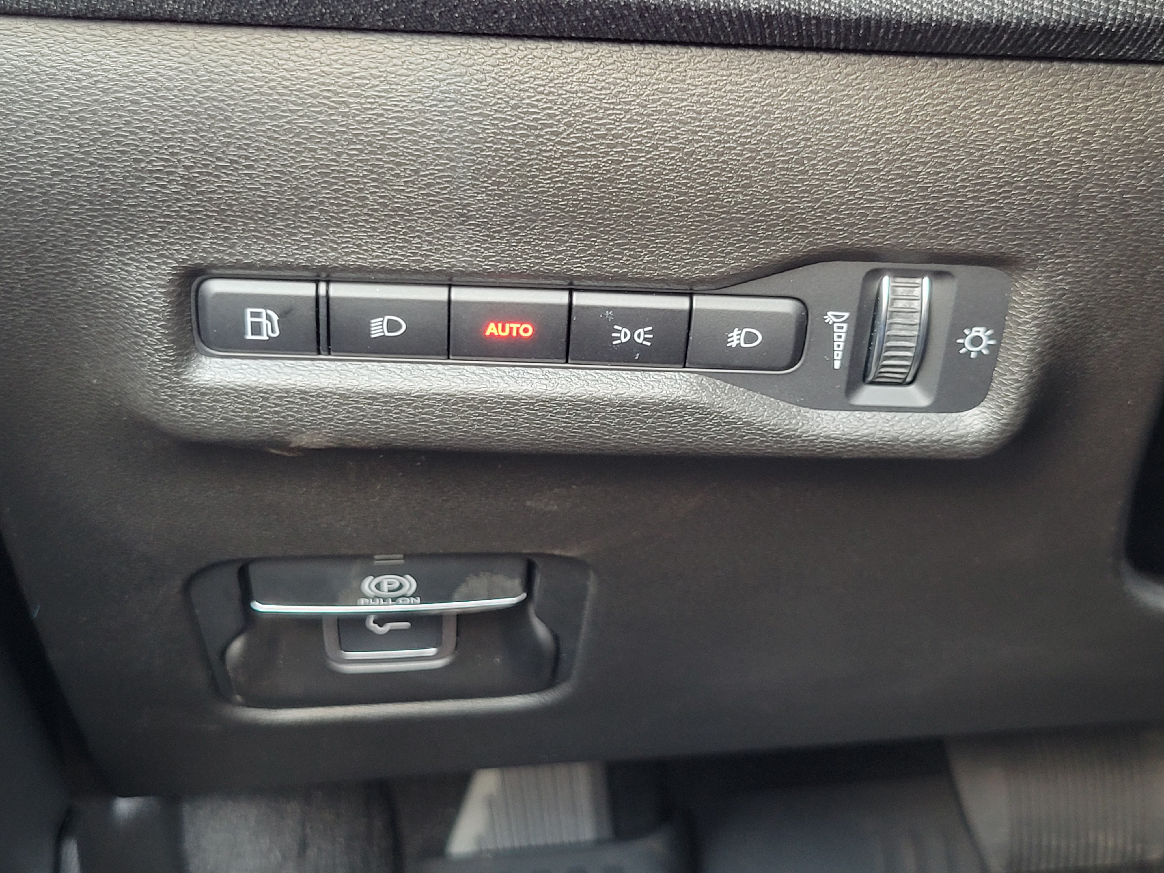 New 2026 Jeep Cherokee Laredo AWD/4WD image 10