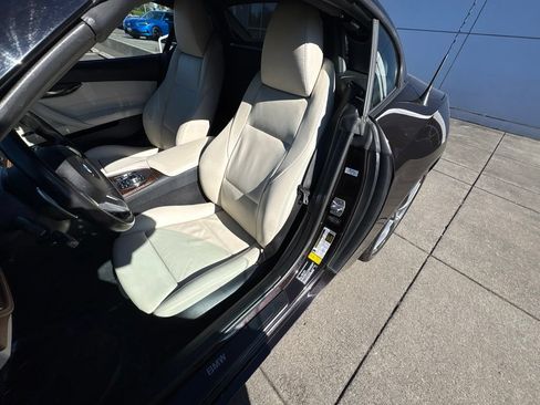 Used 2015 BMW Z4 sDrive28i RWD image 11