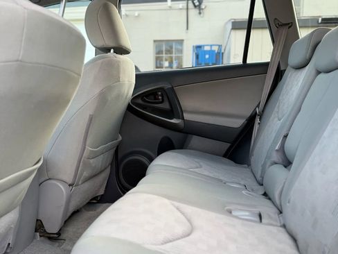 Used 2010 Toyota RAV4 2WD image 33