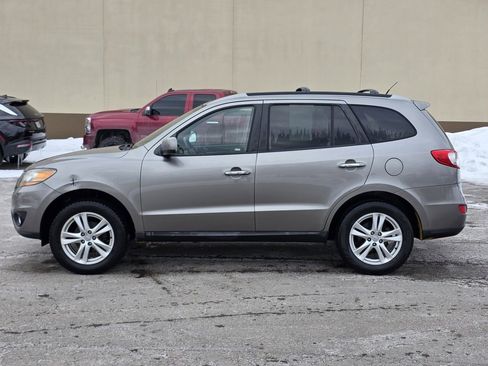 Used 2011 Hyundai Santa Fe Limited image 2