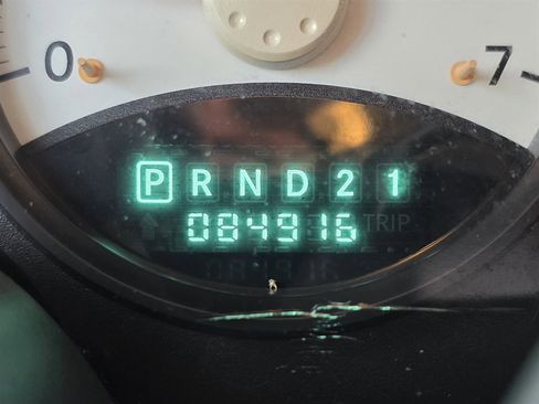 Used 2006 Dodge Dakota ST w/ Sport Appearance Group image 22