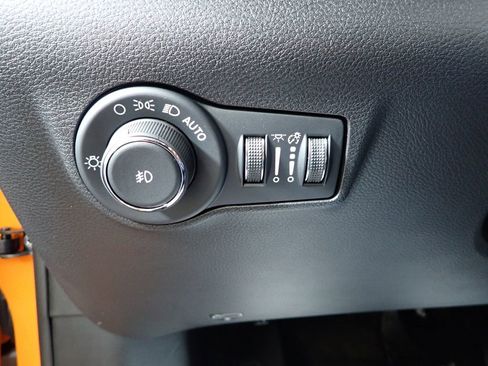 New 2026 Jeep Compass Limited w/ Sun, Sound & Navigation Group image 29