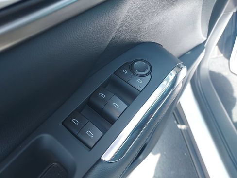 New 2026 Chevrolet Traverse LT AWD/4WD image 11