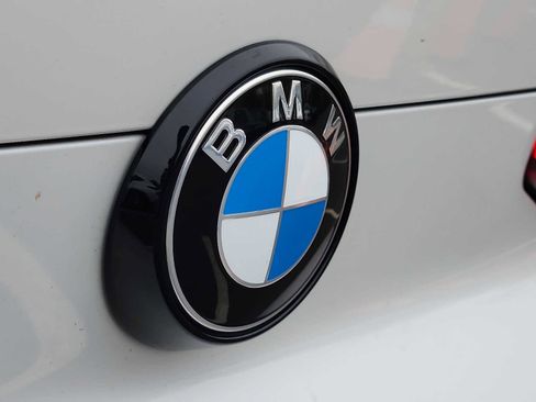 Certified 2023 BMW X6 xDrive40i w/ M Sport Package image 30