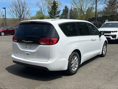 New 2026 Chrysler Voyager LX