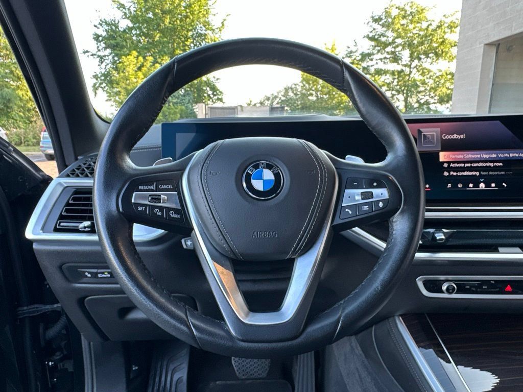 Used 2026 BMW X5 xDrive40i AWD/4WD image 47