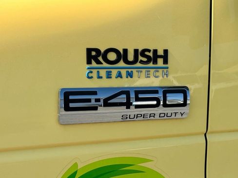 Used 2022 Ford E-450 and Econoline 450 Super Duty image 31