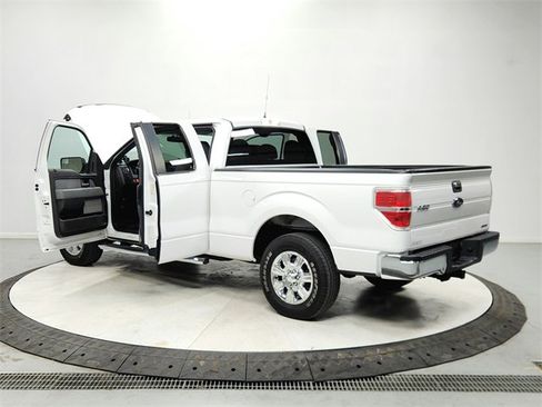 Used 2012 Ford F150 XLT w/ XLT Chrome Pkg image 13