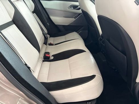 Used 2018 Land Rover Range Rover Velar R-Dynamic SE AWD/4WD image 17