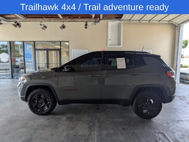Used 2023 Jeep Compass Trailhawk AWD/4WD image 7