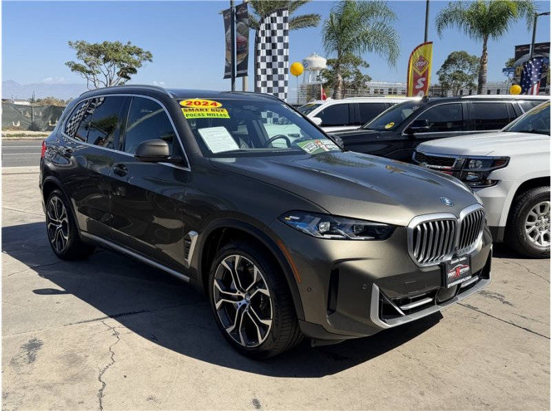 Used 2024 BMW X5 xDrive50e w/ Premium Package AWD/4WD image 60