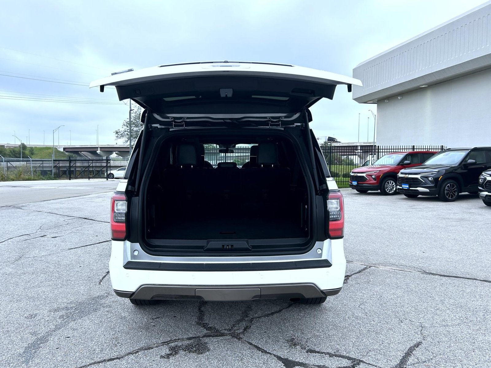 Used 2021 Ford Expedition Max King Ranch AWD/4WD image 23