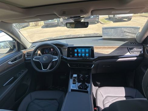 New 2026 Volkswagen Atlas SE AWD/4WD image 22