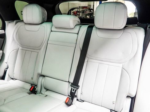 Used 2025 Land Rover Range Rover Sport SE AWD/4WD image 41