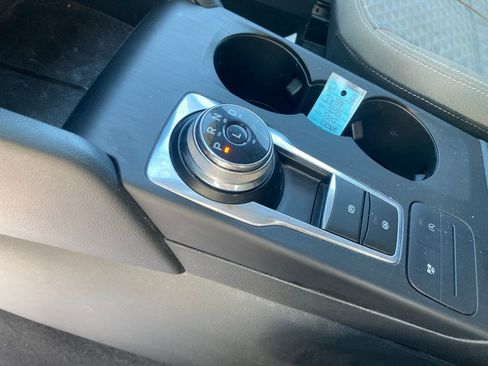 Used 2020 Ford Escape SE AWD/4WD image 28