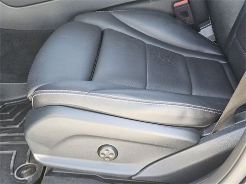 Used 2022 Mercedes-Benz GLC 300 GLC 300 image 24