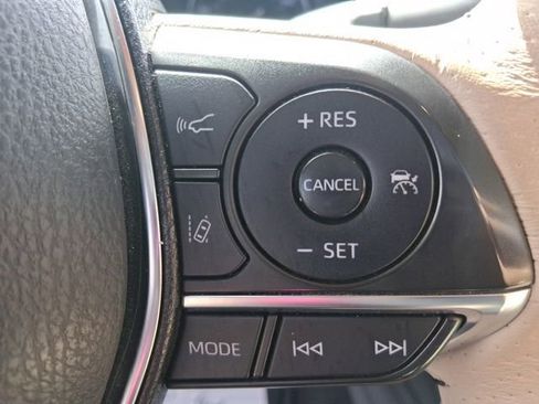 Used 2020 Toyota Avalon Limited w/ Advanced Safety Package FWD image 21