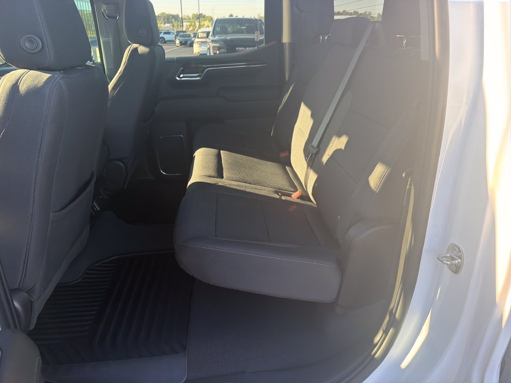 Used 2024 GMC Sierra 1500 SLE AWD/4WD image 16