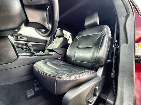 Used 2019 Ford Explorer Sport AWD/4WD image 11