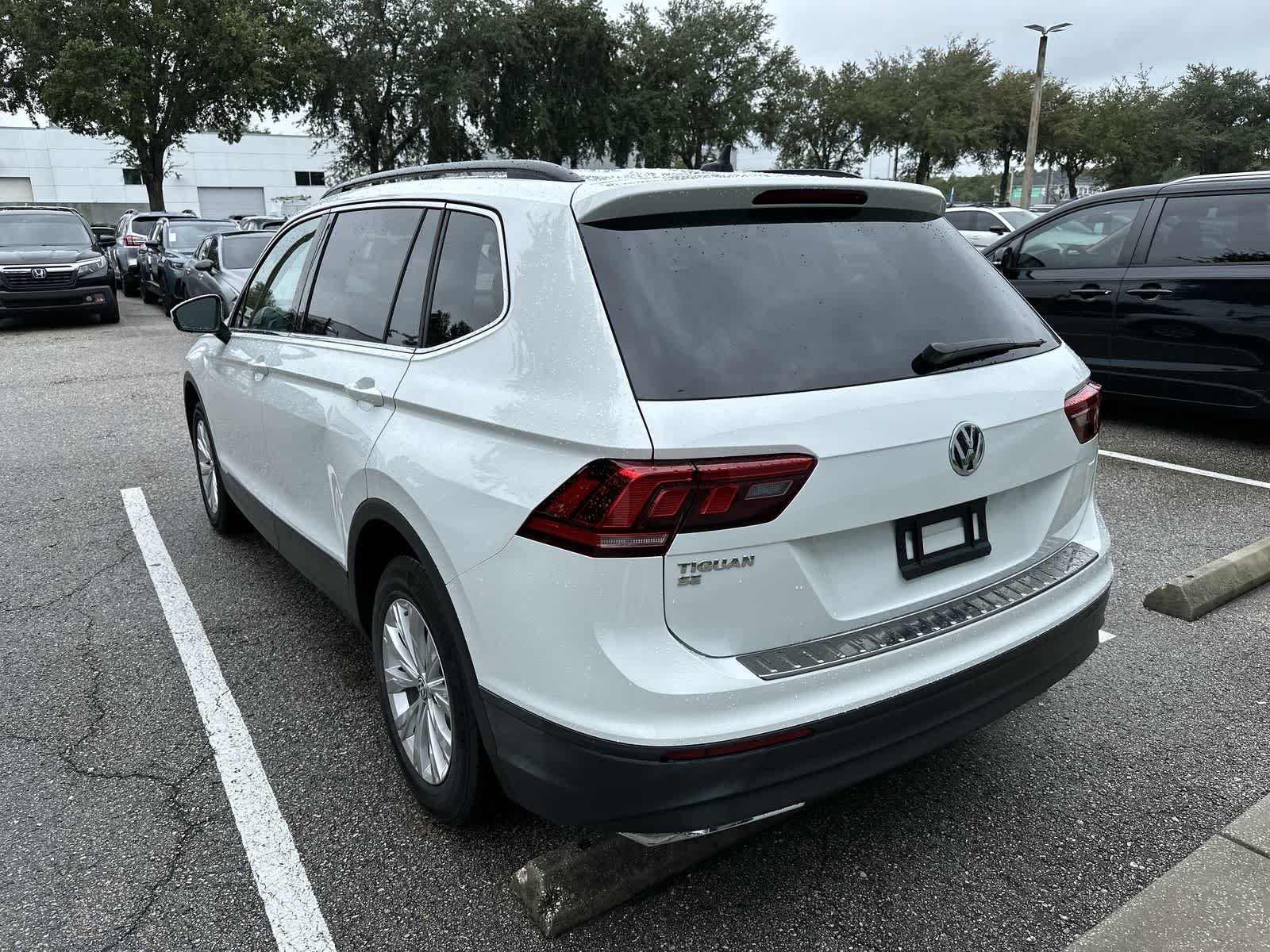 Used 2019 Volkswagen Tiguan SE FWD image 6