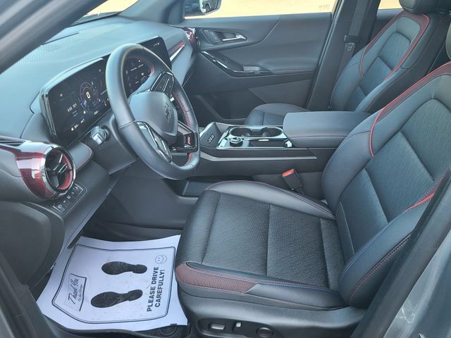Used 2025 Chevrolet Equinox RS AWD/4WD image 11