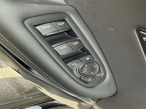 Certified 2023 Cadillac XT6 Sport image 10