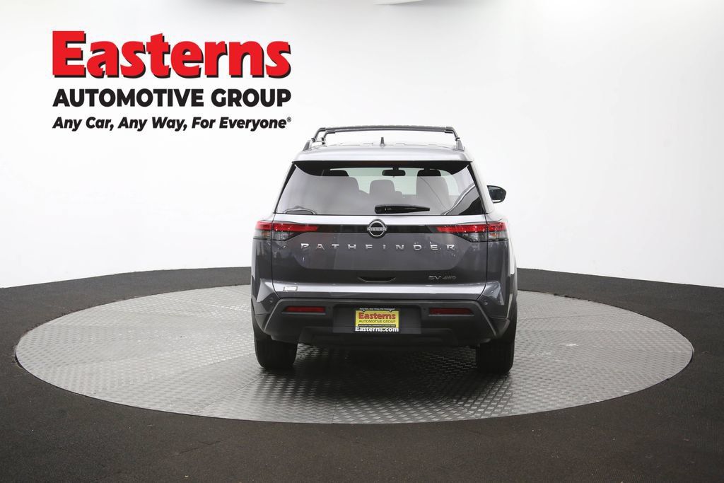 Used 2024 Nissan Pathfinder SV AWD/4WD image 39