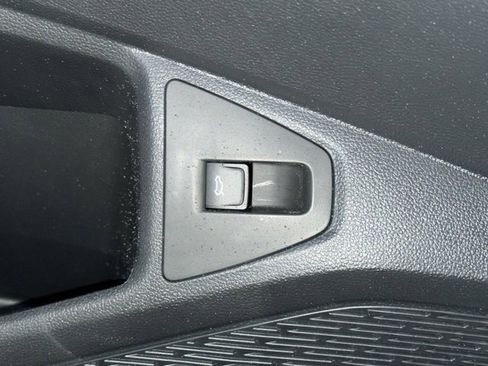 New 2025 Volkswagen Jetta S image 18