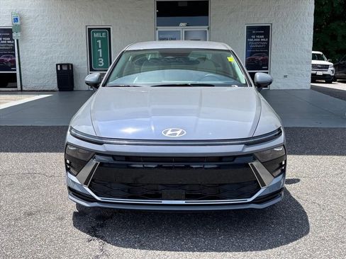 New 2026 Hyundai Sonata SEL FWD image 22