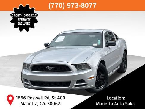 Used 2013 Ford Mustang Coupe image 1