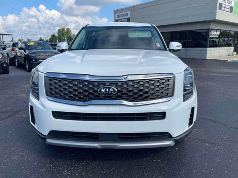 Used 2021 Kia Telluride LX FWD image 2