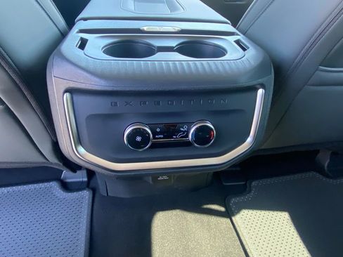 New 2026 Ford Expedition Max Active image 23