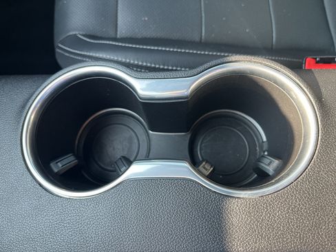 Used 2019 Ford Mustang Premium RWD image 21