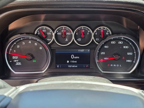 Used 2020 Chevrolet Silverado 1500 LT RWD image 32