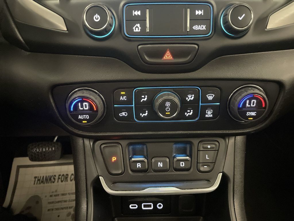 Used 2019 GMC Terrain SLT w/ Preferred Package FWD image 12