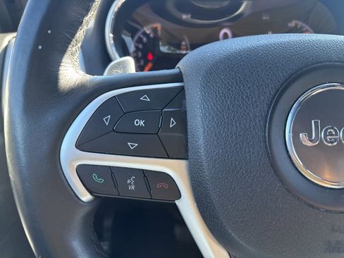 Used 2015 Jeep Grand Cherokee Altitude image 24