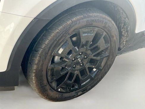 Used 2022 Kia Telluride EX w/ EX Premium Package AWD/4WD image 34