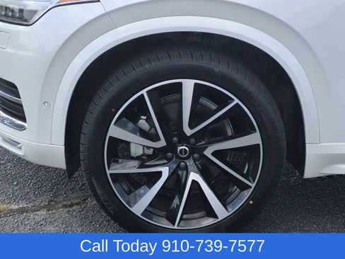 Used 2024 Volvo XC90 B6 Plus AWD/4WD image 10