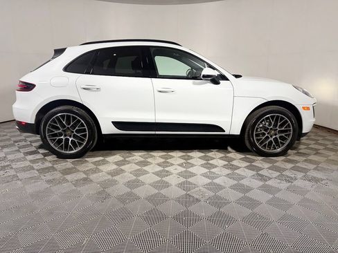 Used 2017 Porsche Macan S AWD/4WD image 8