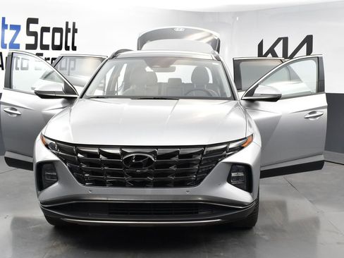 Used 2022 Hyundai Tucson Limited image 25