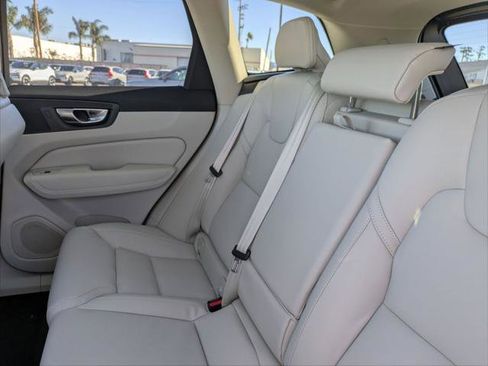 New 2026 Volvo XC60 T8 Ultra w/ Protection Package Premier image 12