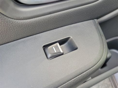 New 2025 Honda Pilot Touring image 15