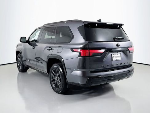 Used 2024 Toyota Sequoia Platinum AWD/4WD image 8