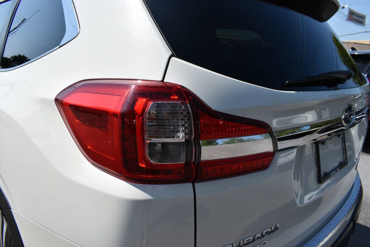 Used 2019 Subaru Ascent Touring AWD/4WD image 43