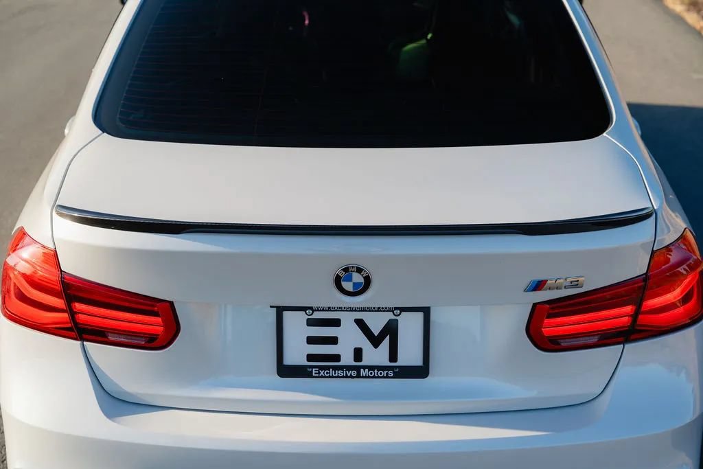 Used 2016 BMW M3 RWD image 16