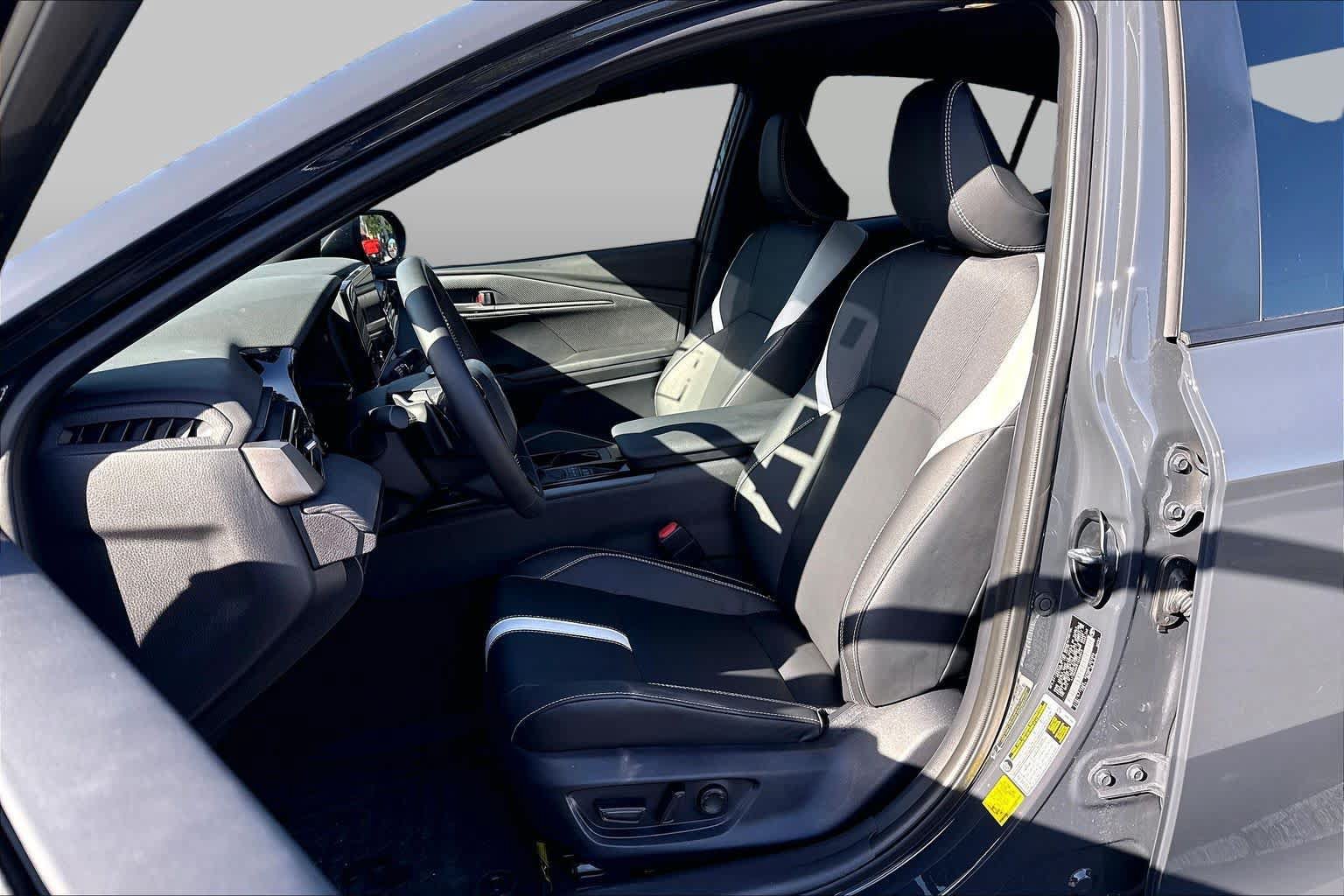 Certified 2026 Toyota Camry SE FWD image 7