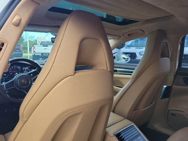Used 2017 Porsche Panamera 4S w/ Premium Package Plus AWD/4WD image 11