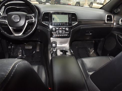 Used 2022 Jeep Grand Cherokee Limited AWD/4WD image 16