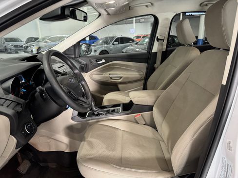 Used 2018 Ford Escape SE w/ Ford Safe & Smart Package image 26